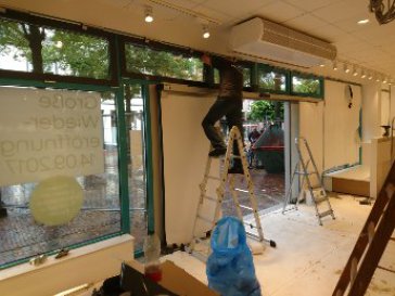 Fensterrahmenfolie - Folie für Fensterrahmen in Schwarzgrau RAL 7021 –  folierenlassen.de